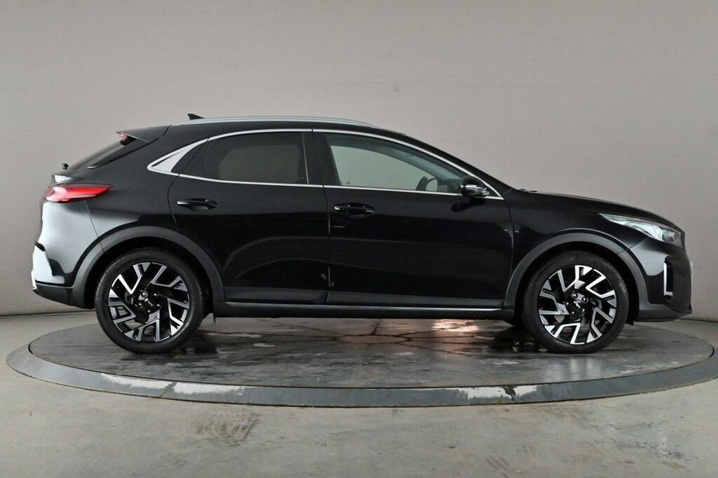Kia Xceed 1.5 T Gdi 3 Suv Ss Black #3