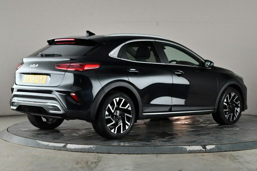 Kia Xceed 1.5 T Gdi 3 Suv Ss Black #6
