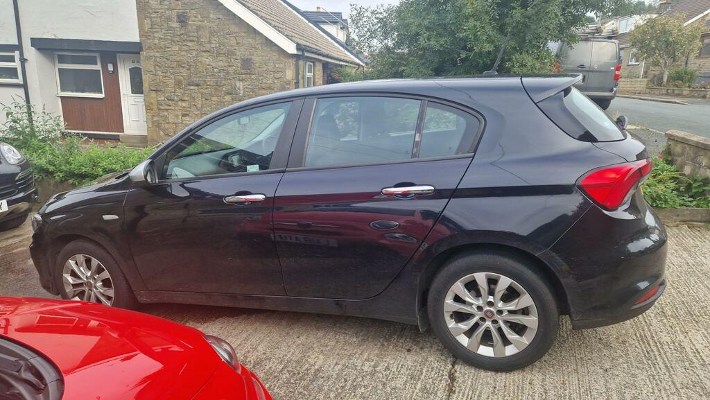 Fiat Tipo Easy Plus Black #2
