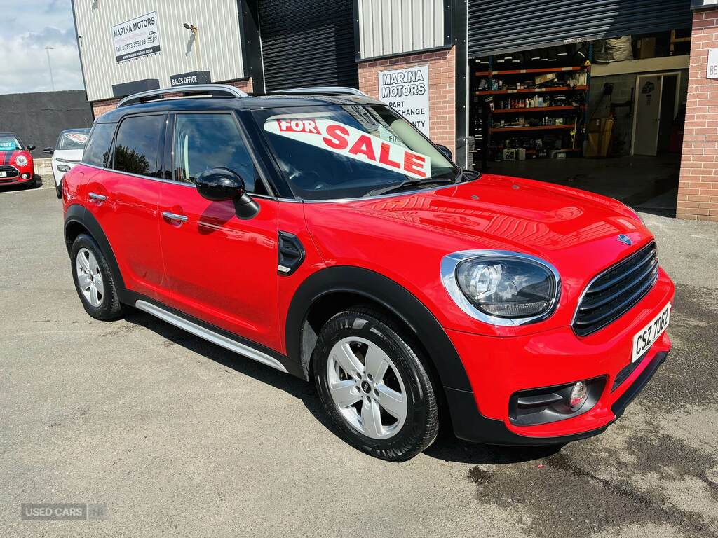 Mini Countryman 1.5 Cooper Red