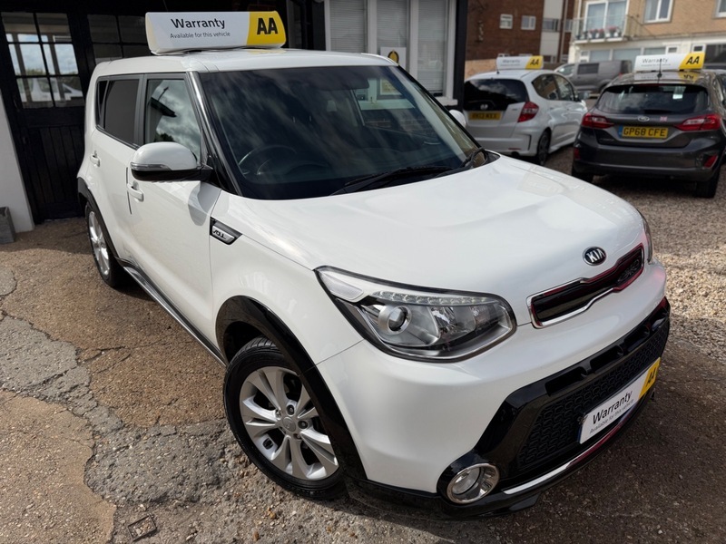 Kia Soul 1.6 Crdi Urban Suv White #3