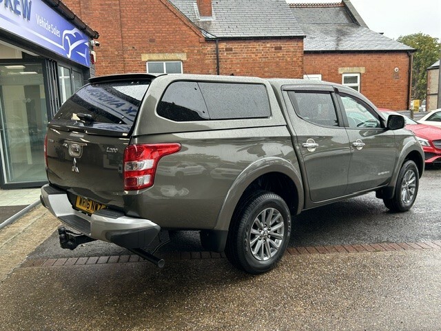 Mitsubishi L200 2.4 Di-d Dc Barbarian 4Wd Euro 5 Red #11