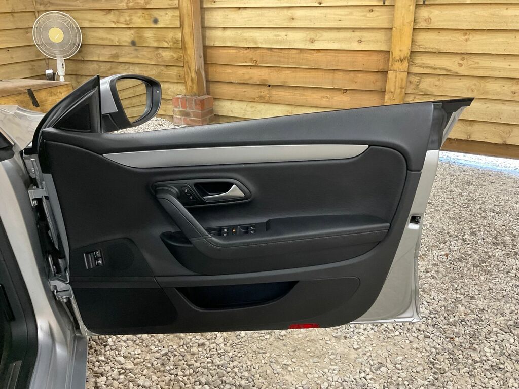 Volkswagen CC #8