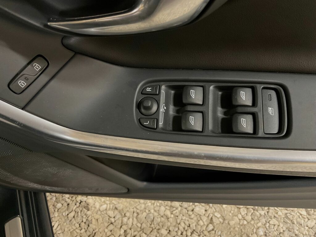 Volvo S60 #9