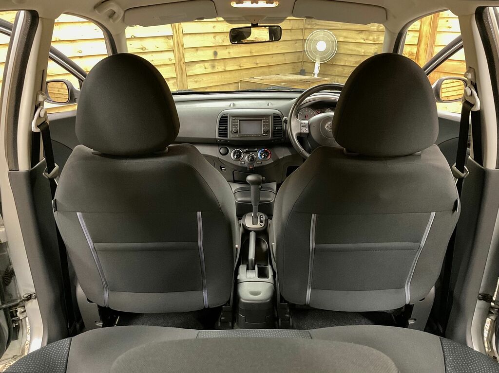 Nissan Micra N-tec.. Services  #24