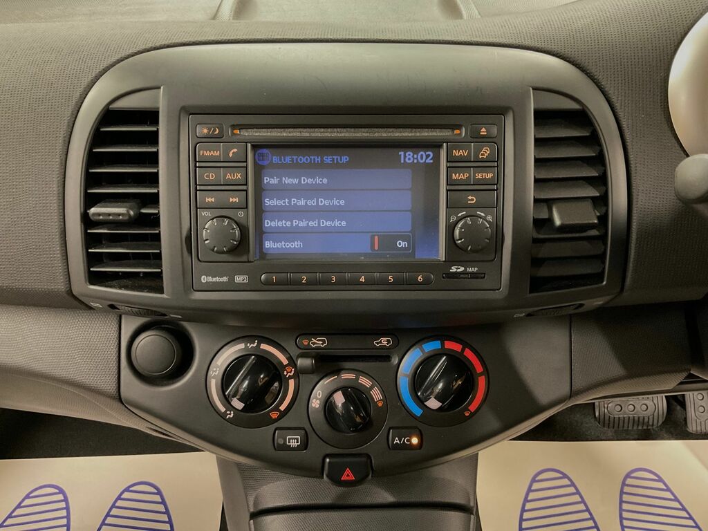 Nissan Micra N-tec.. Services  #36