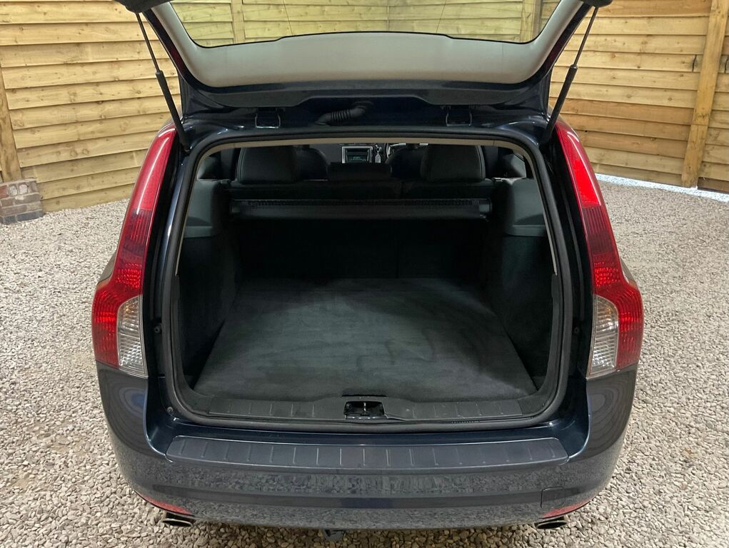 Volvo V50 1.6D Se Grey #40
