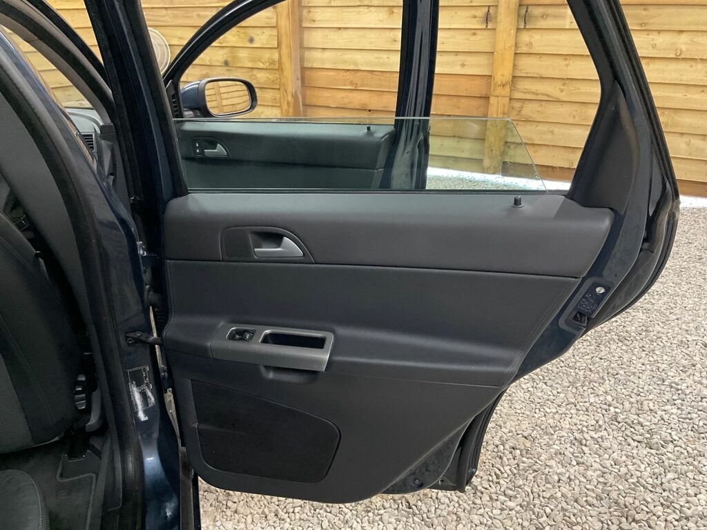 Volvo V50 1.6D Se Grey #18