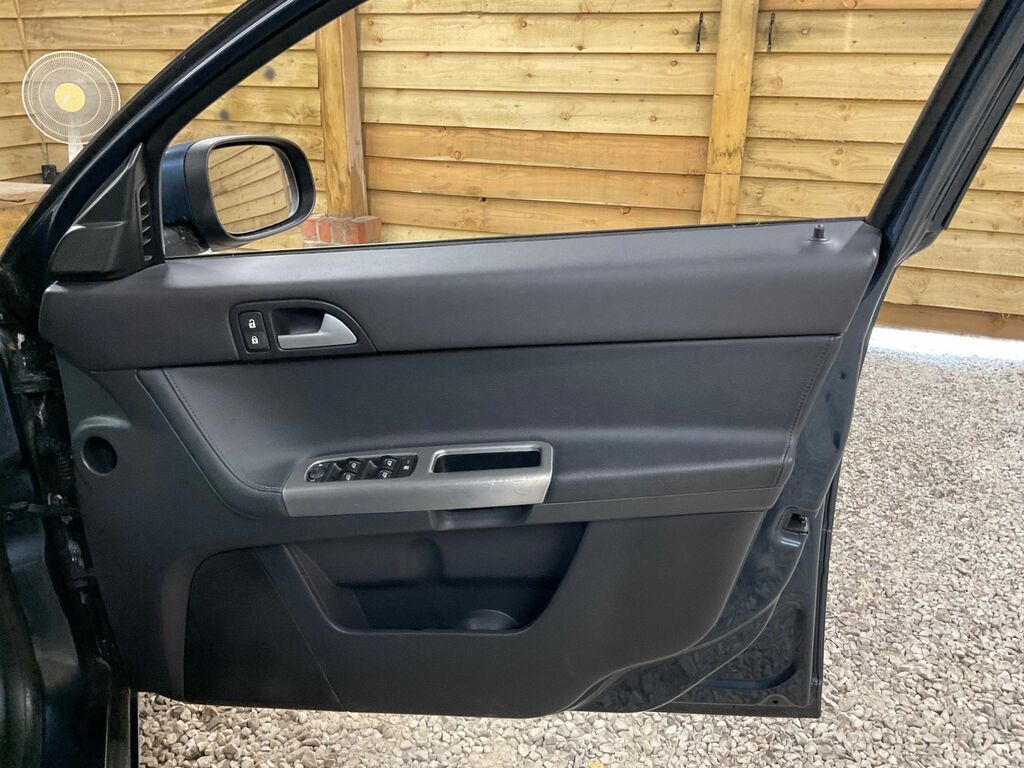 Volvo V50 1.6D Se Grey #9
