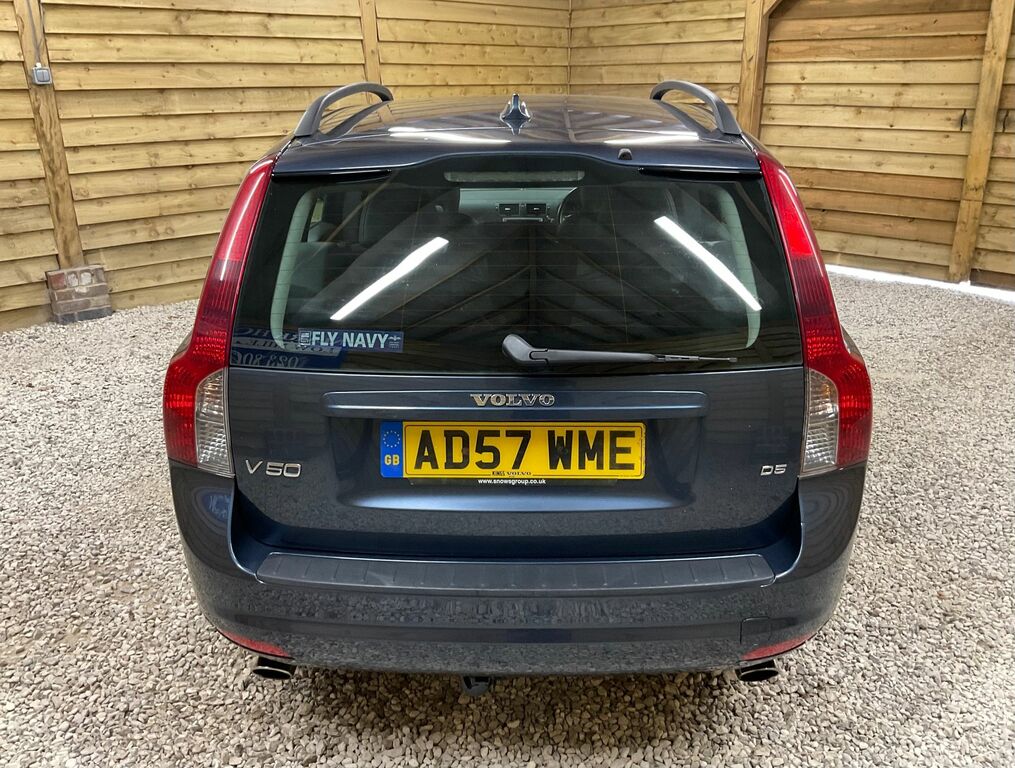 Volvo V50 D5 Se Estate Blue #6