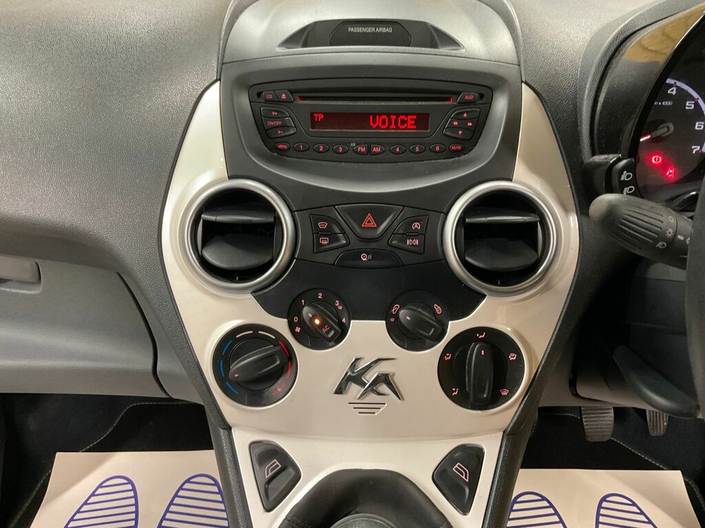 Ford KA Hatchback Silver #34