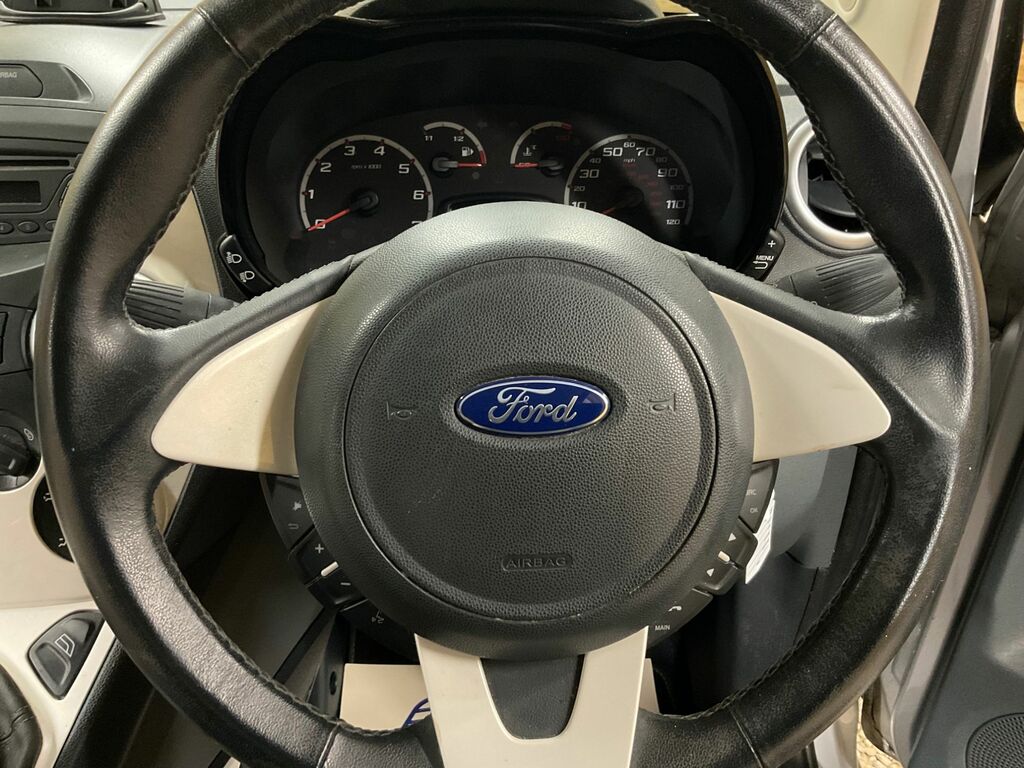 Ford KA Hatchback Silver #28