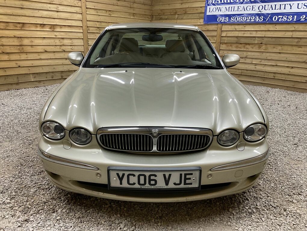 Jaguar X-Type Se Saloon Gold #2