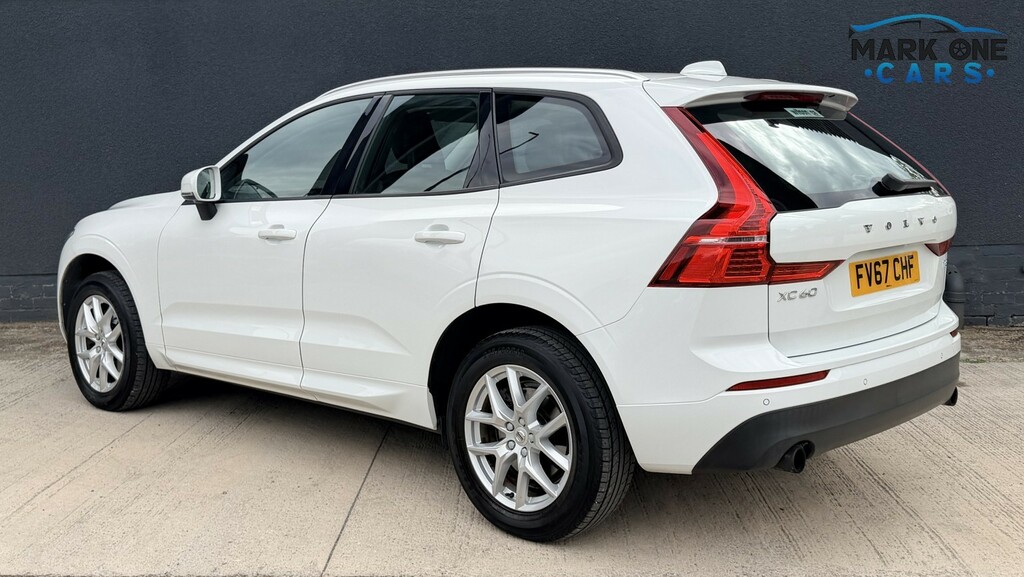 Volvo XC60 Suv 2.0 Momentum T5 Awd 201767 White #2