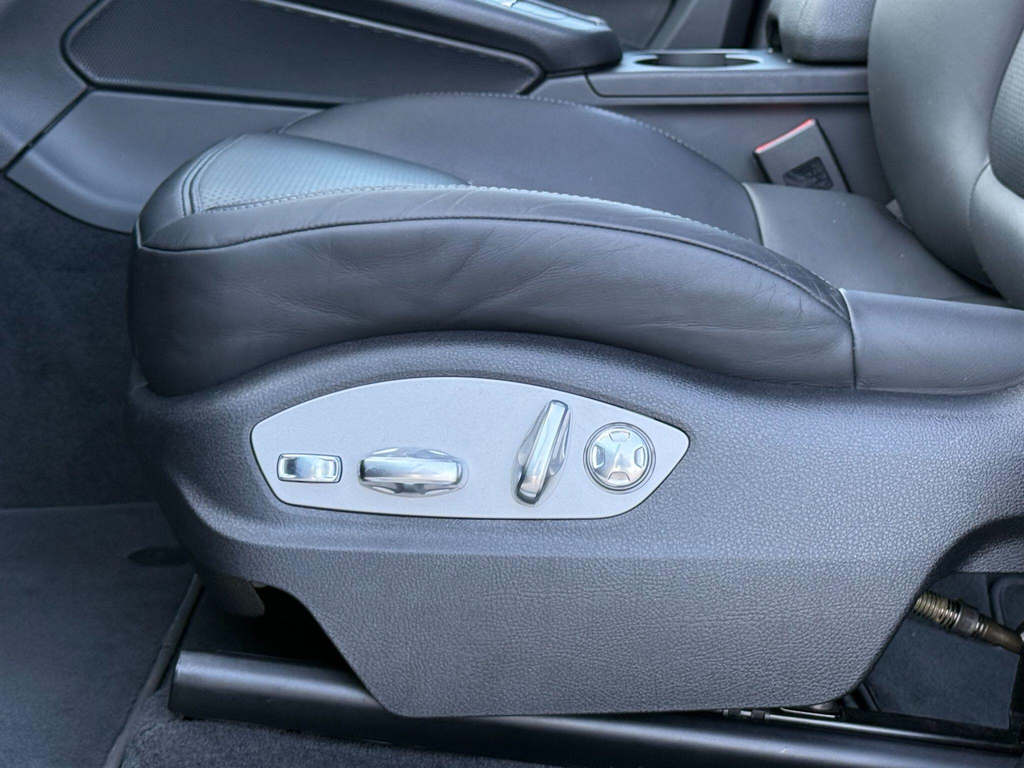 Porsche Macan 5dr Pdk Grey #15