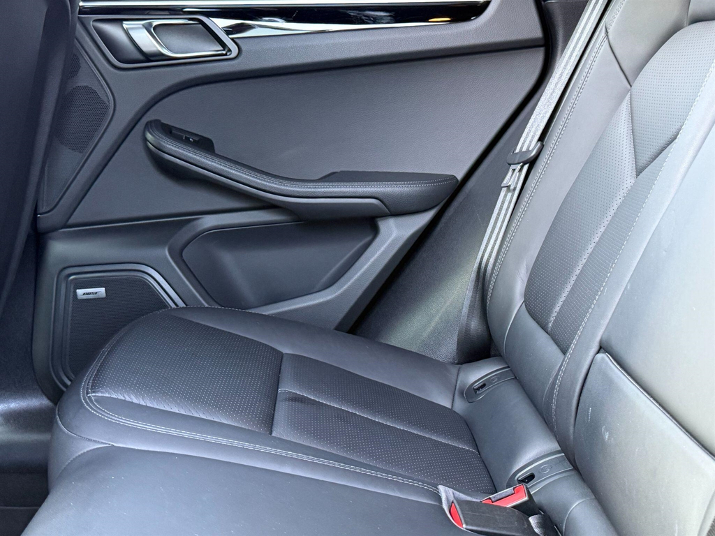 Porsche Macan 5dr Pdk Grey #14