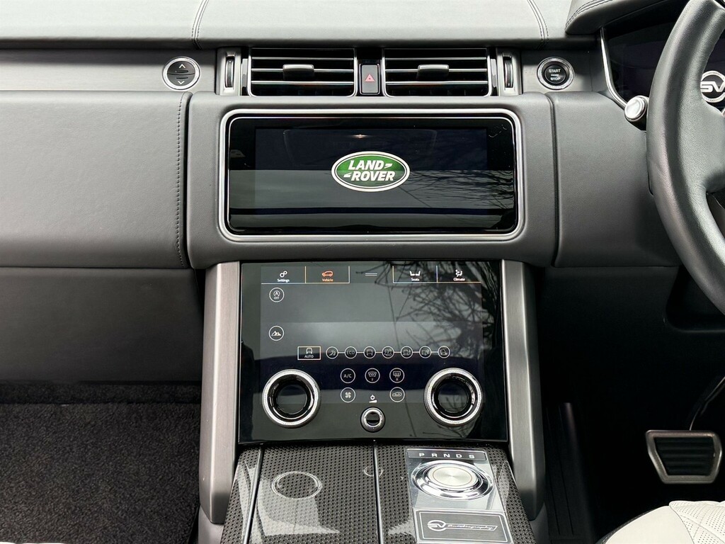 Land Rover Range Rover Core Black #26