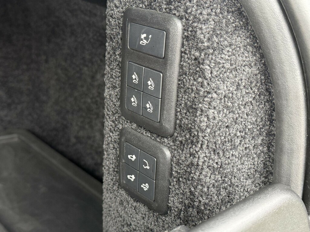 Land Rover Range Rover Core Black #23