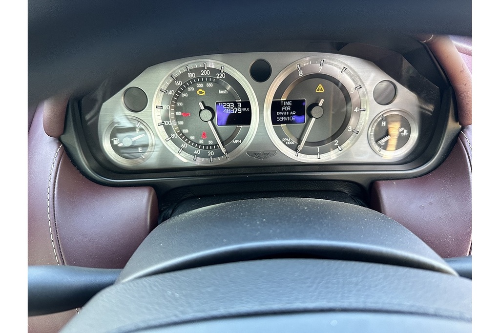 Aston Martin DB9 5.9L Null Silver #16