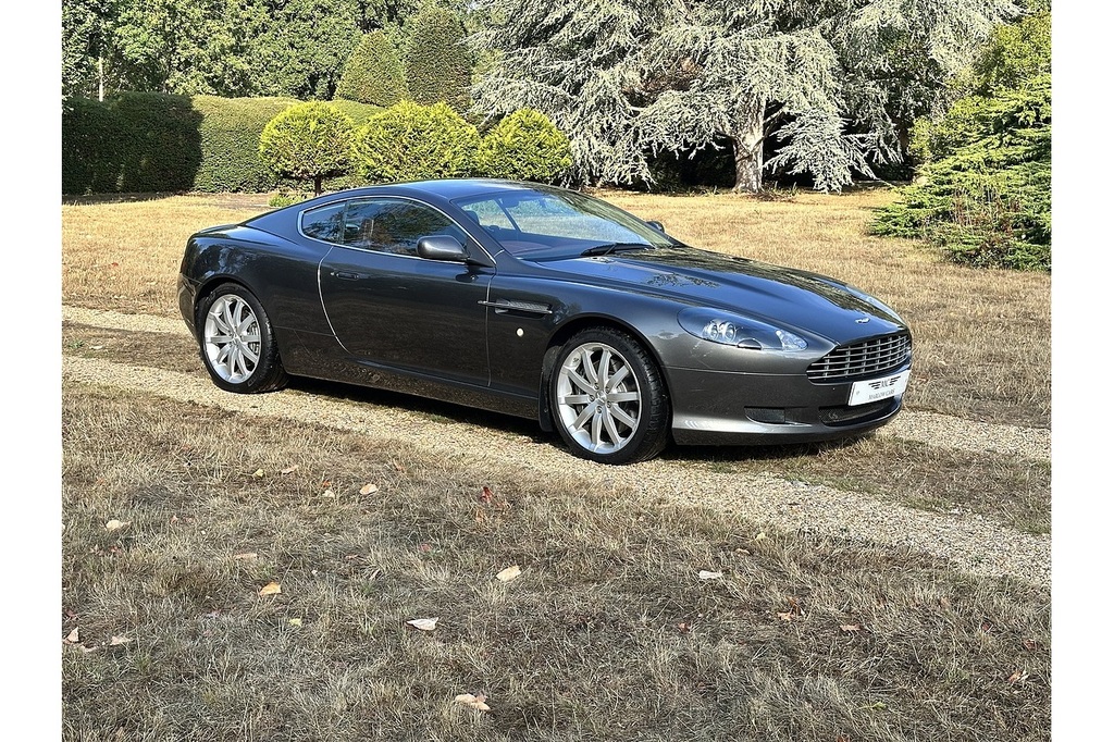 Aston Martin DB9 5.9L Null Silver #8