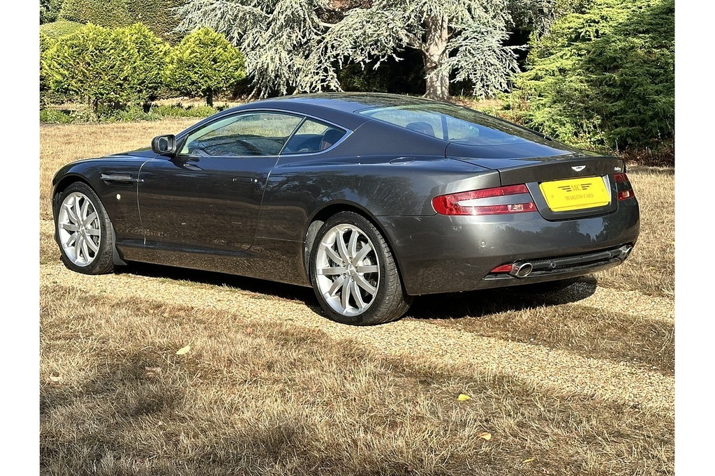 Aston Martin DB9 5.9L Null Silver #30
