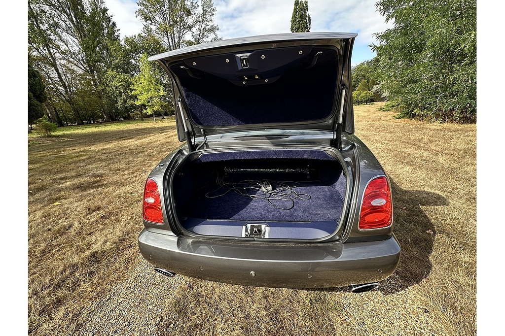Bentley Brooklands Brooklands Silver #15