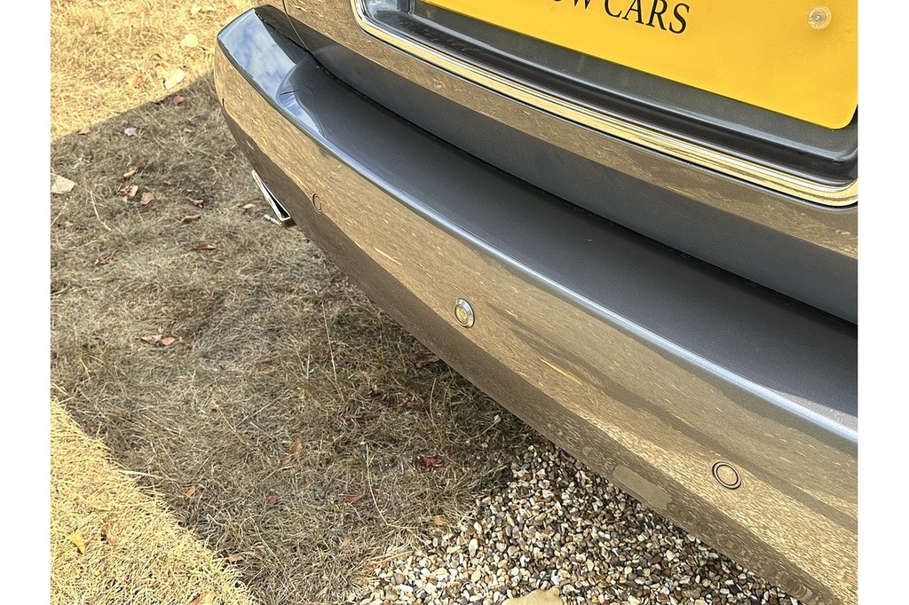 Bentley Brooklands Brooklands Silver #22