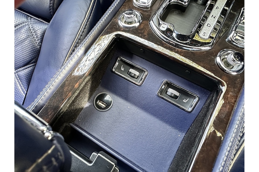 Bentley Brooklands Brooklands Silver #40