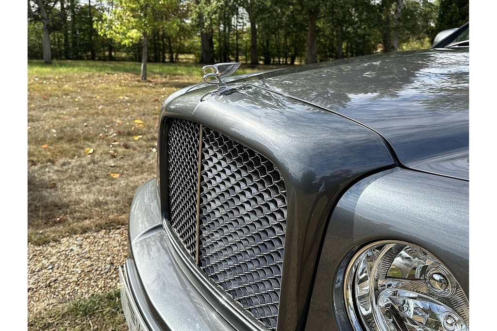 Bentley Brooklands Brooklands Silver #18