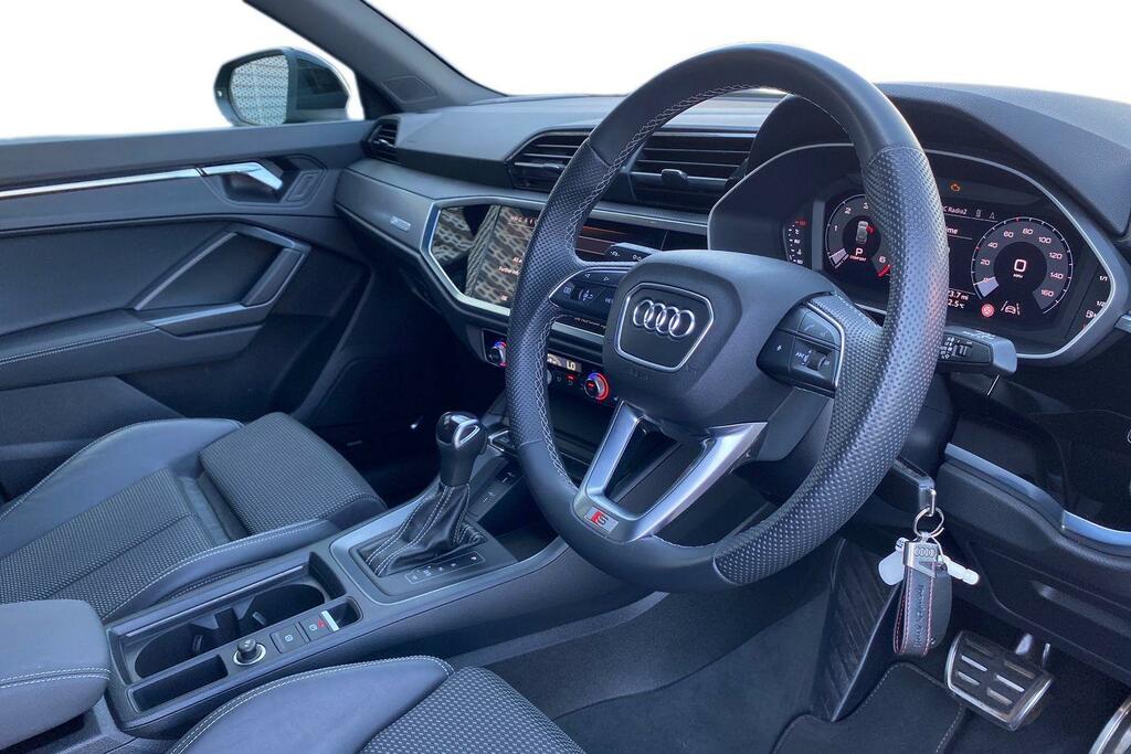 Audi Q3 2.0 Tdi 35 S Line Suv S Tronic Euro 6 AV72MEU Black #6