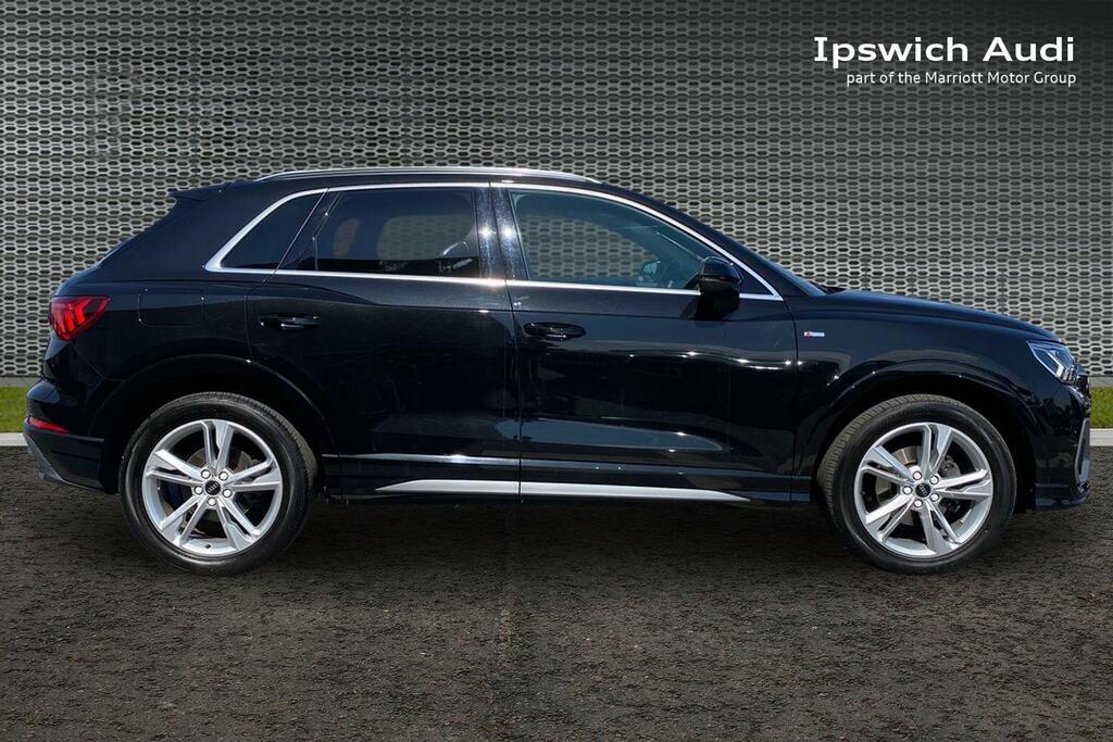 Audi Q3 2.0 Tdi 35 S Line Suv S Tronic Euro 6 AV72MEU Black #4