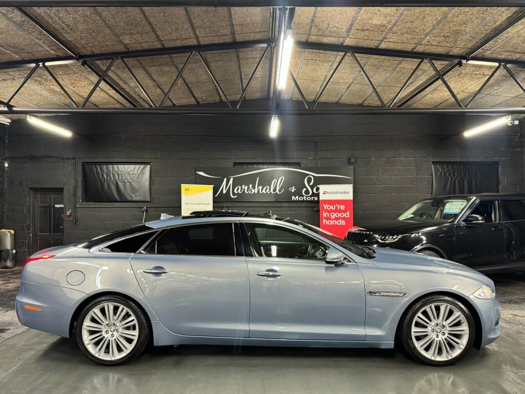 Jaguar XJ 3L Portfolio Grey #2