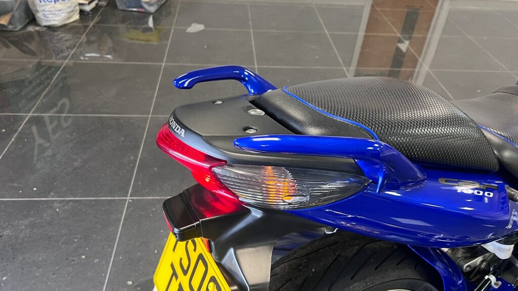 Honda  I-dsi Se Silver #23