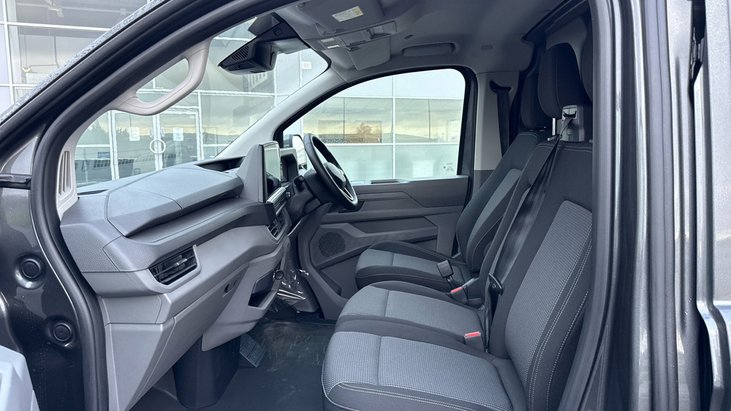 BMW 5 Series Transporter 160Kw 65Kwh Commerce Pro Van #2