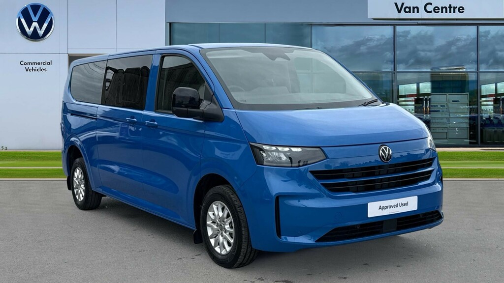 BMW 5 Series Volkswagen Transporter Shuttle T32 L 2.0 Tdi 170Ps Blue