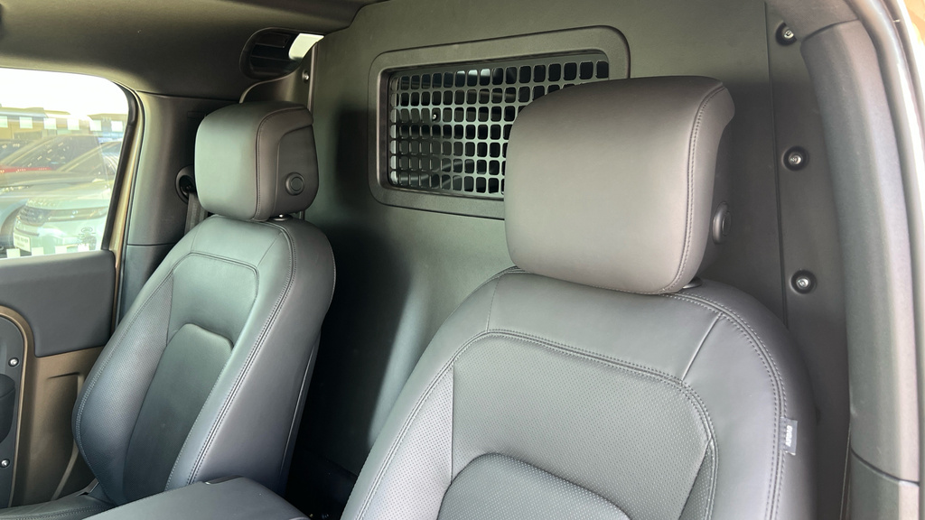 Land Rover Defender Defender 3.0 D350 Hard Top X-dynamic Hse #4