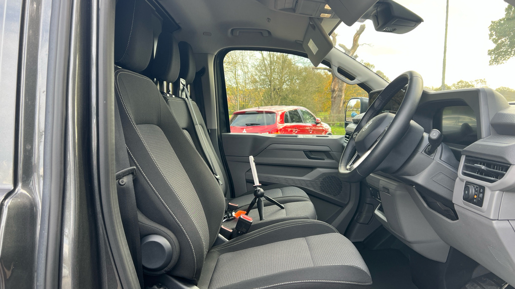 Volkswagen E-Transporter Transporter 160Kw 65Kwh Commerce Pro Van 5 P  #2