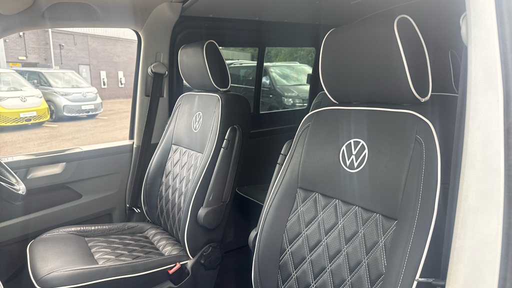 Volkswagen Transporter Blue #17