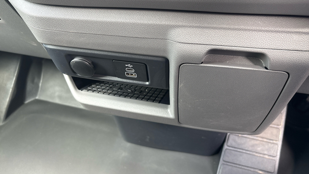 Volkswagen Transporter Transporter Panel Van Grey #41
