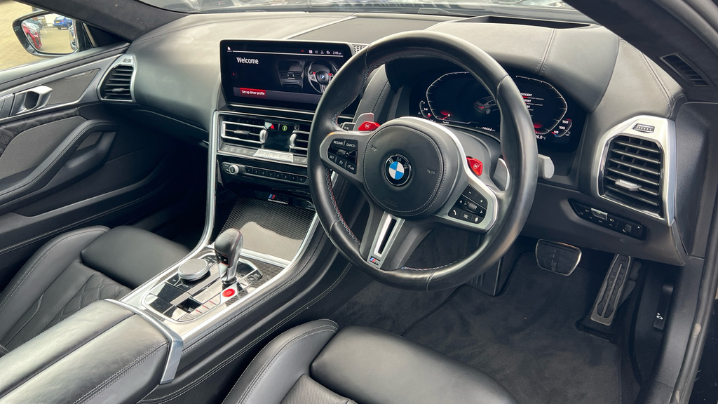 BMW M8 M8 Competition Step Black #4