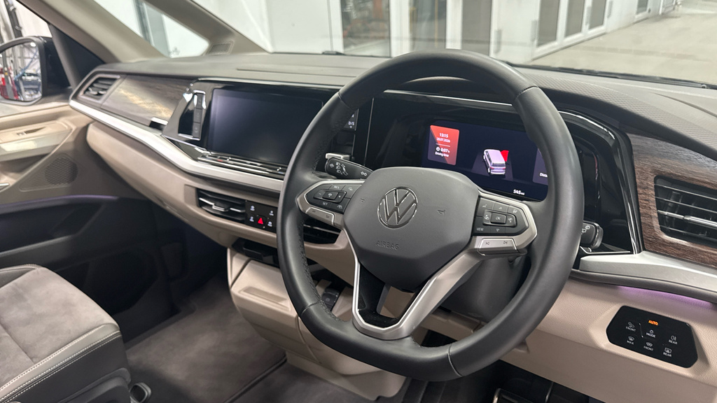 Volkswagen Multivan Multivan 1.4 Tsi Ehybrid Style Dsg Black #6