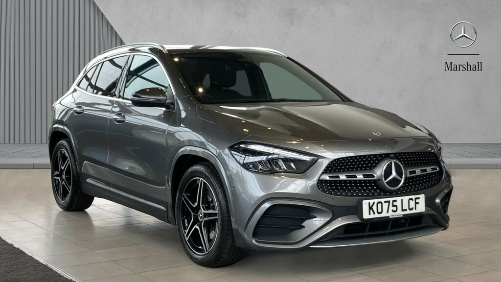 Mercedes-Benz GLA Class Gla 220D 4Matic Amg Line Executive Grey