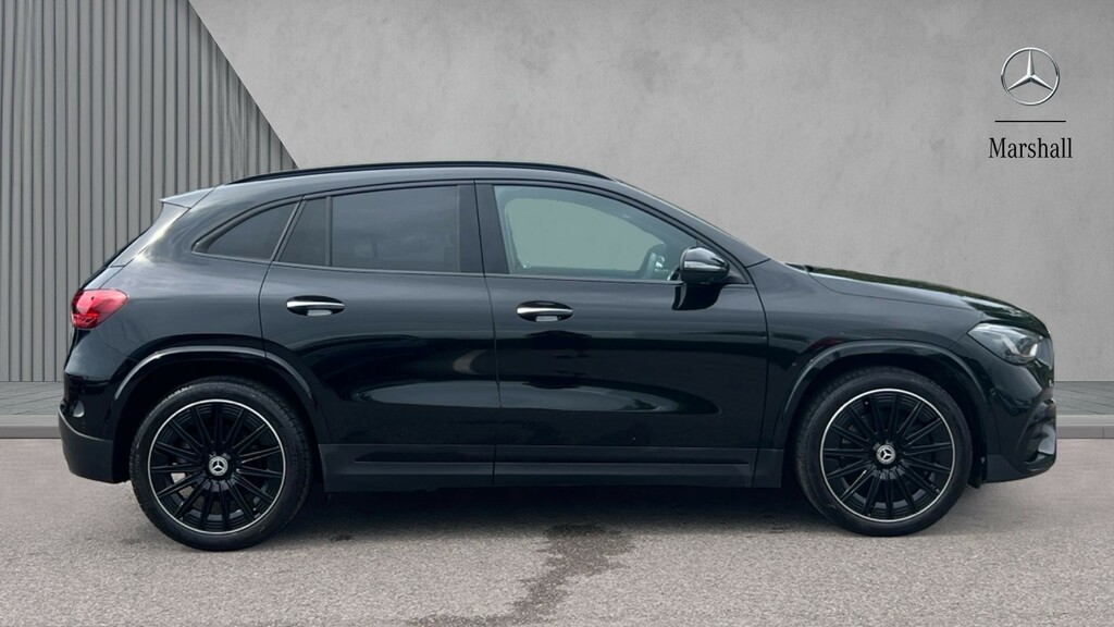Mercedes-Benz GLA Class Gla 220D 4Matic Amg Line Premium Plus KR25MVN Black #4