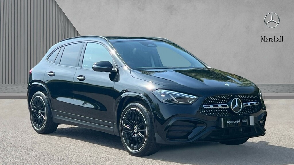 Mercedes-Benz GLA Class Gla 220D 4Matic Amg Line Premium Plus Black