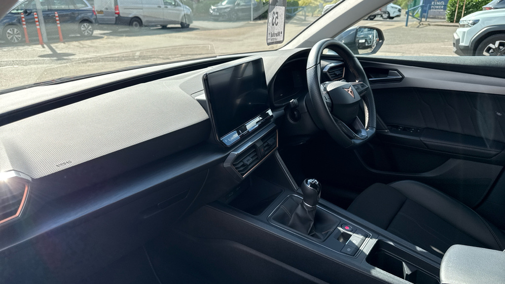 Cupra Leon Leon 1.5 Tsi V1 DF24NBG Black #2