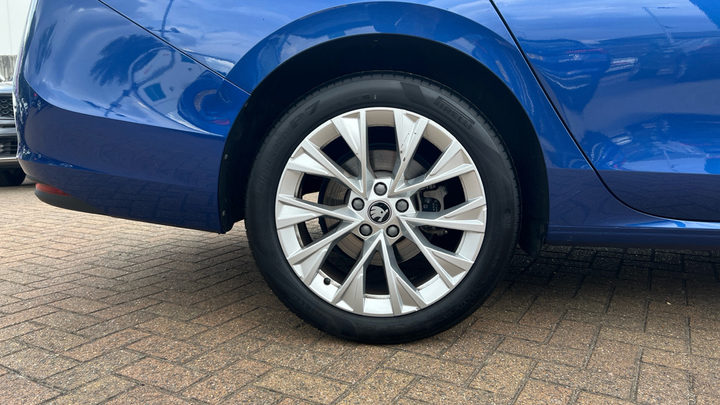 Skoda Superb Superb 1.5 Tsi E-tec Se L Dsg KP75VVE Blue #5