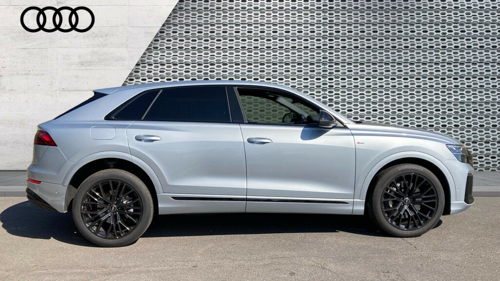 Audi Q8 Q8 3.0 Tfsi E Quattro 394 Black Edition Tiptro Silver #4