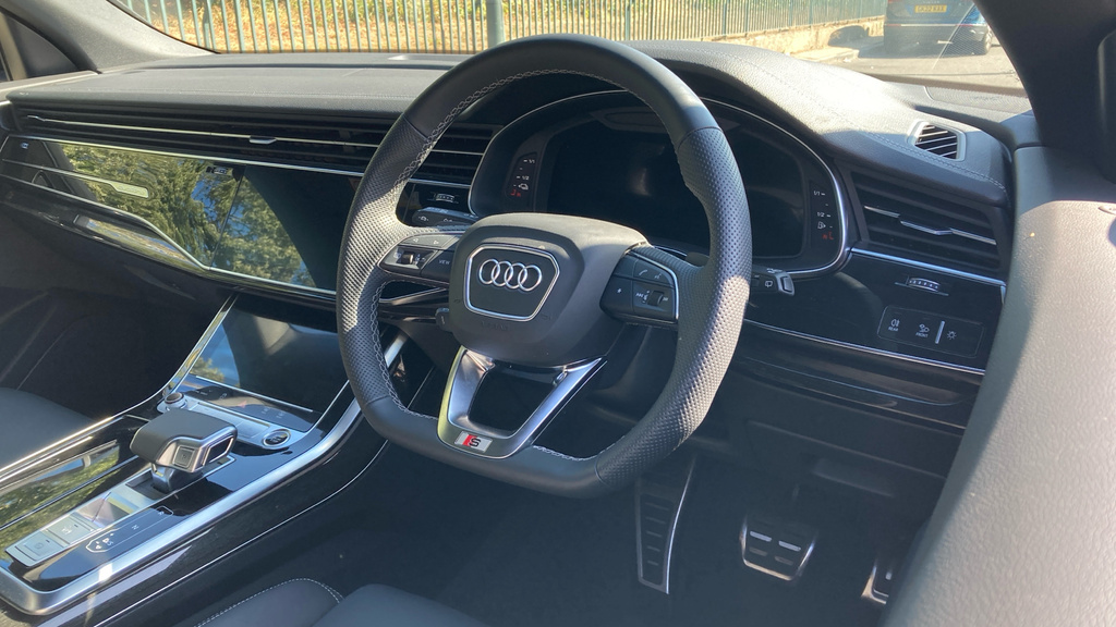 Audi Q8 Q8 3.0 Tfsi E Quattro 394 Black Edition Tiptro Silver #6