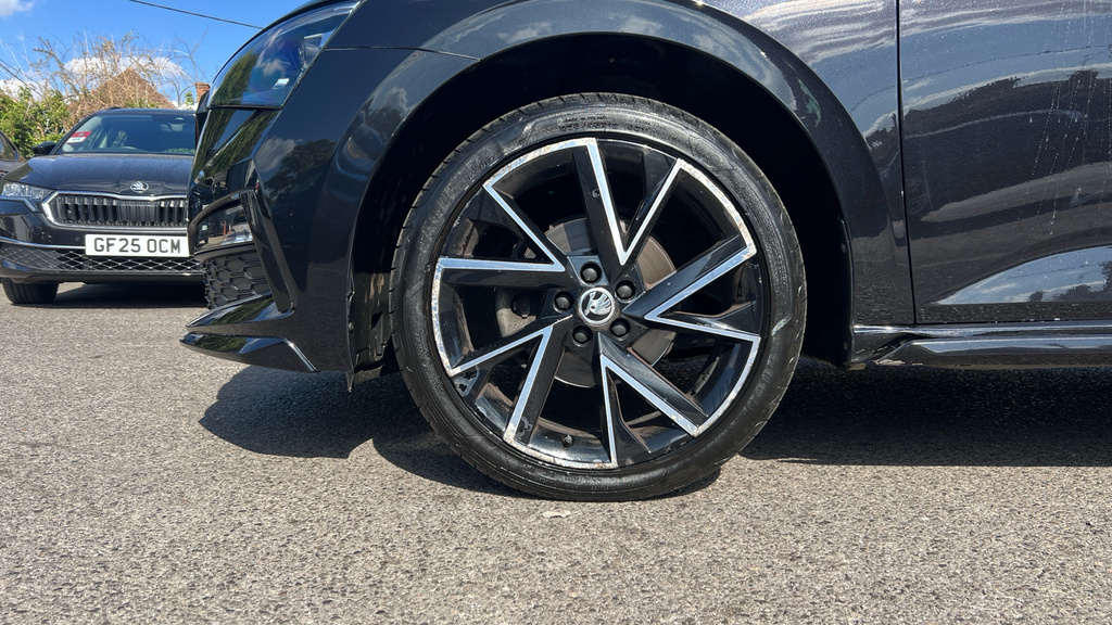 Skoda Scala Scala 1.5 Tsi Monte Carlo Dsg Black #5