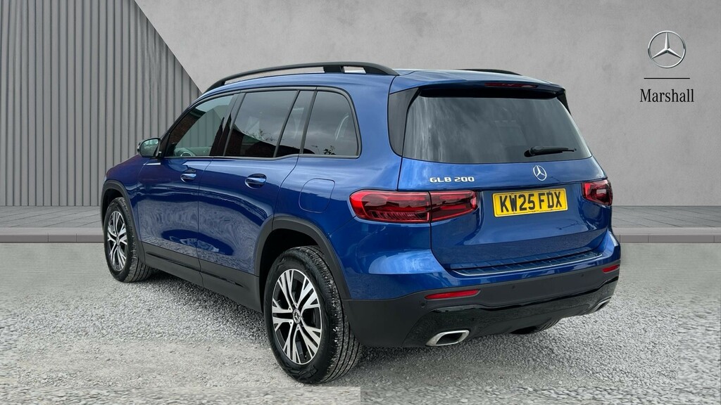 Mercedes-Benz GLB Class Glb 200 Sport Executive 7G-tronic Blue #2